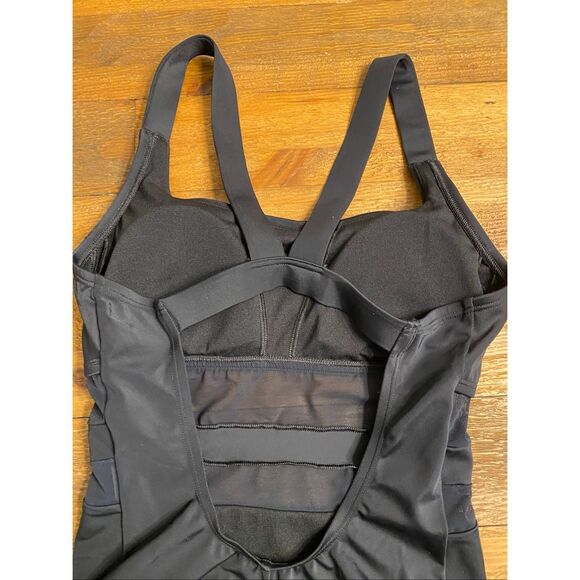 Nike Medium NWT Swim Nike Mesh V-Back One Piece Swimsuit black - Picture 8 of 12